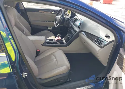 2015 Hyundai Sonata Limited z USA, uszkodzony, nr VIN 5NPE34AF7FH013153